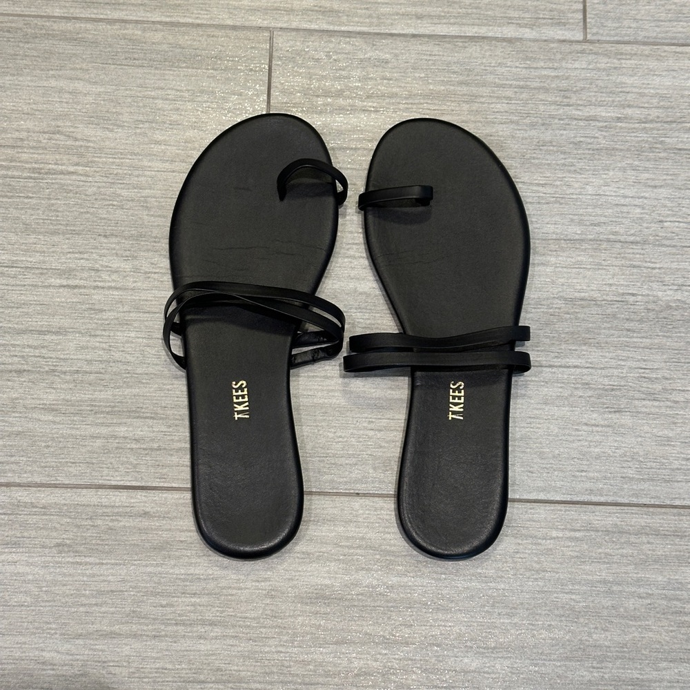 TKEES Leah Sandal size 10